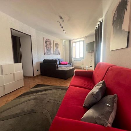 Apartment In Central Square With Lake View Лено Экстерьер фото