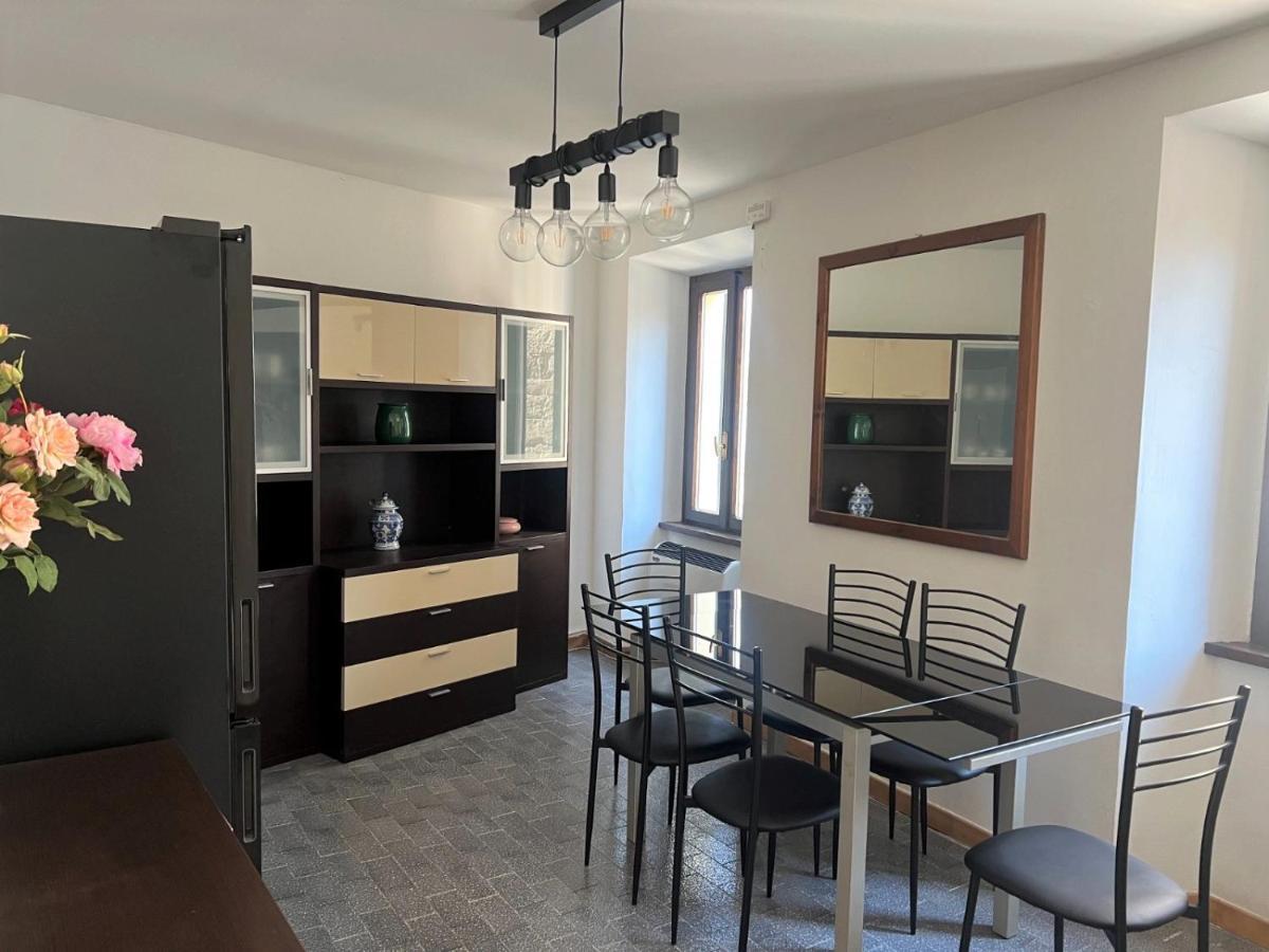 Apartment In Central Square With Lake View Лено Экстерьер фото