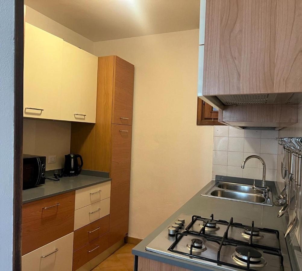 Apartment In Central Square With Lake View Лено Экстерьер фото